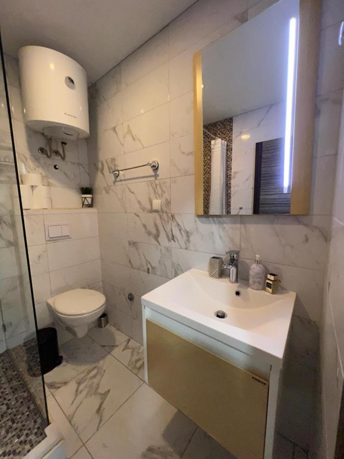 בודווה Regina Apartments מראה חיצוני תמונה