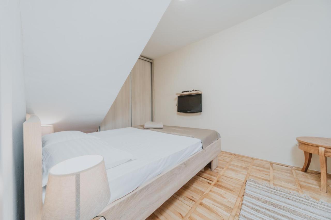 בודווה Regina Apartments מראה חיצוני תמונה